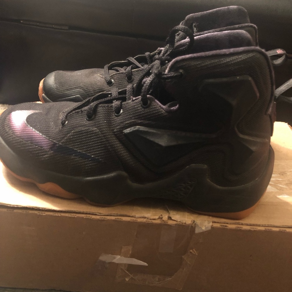 Lebron’s - Picture 3 of 4